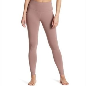 ALO High Waist Airlift Leggings